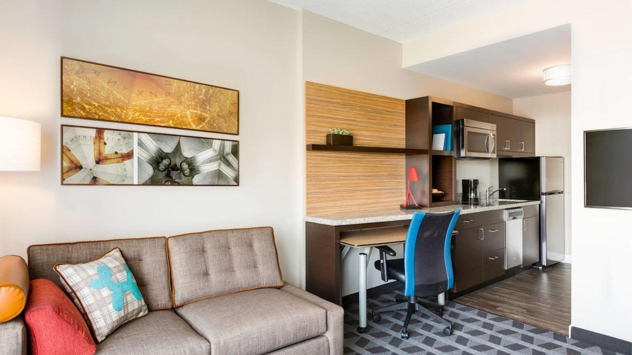 Towneplace Suites By Marriott Dallas Mesquite Exterior photo